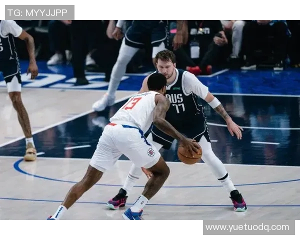 G2火箭与雷霆激战正酣谁能在这场对决中笑到最后